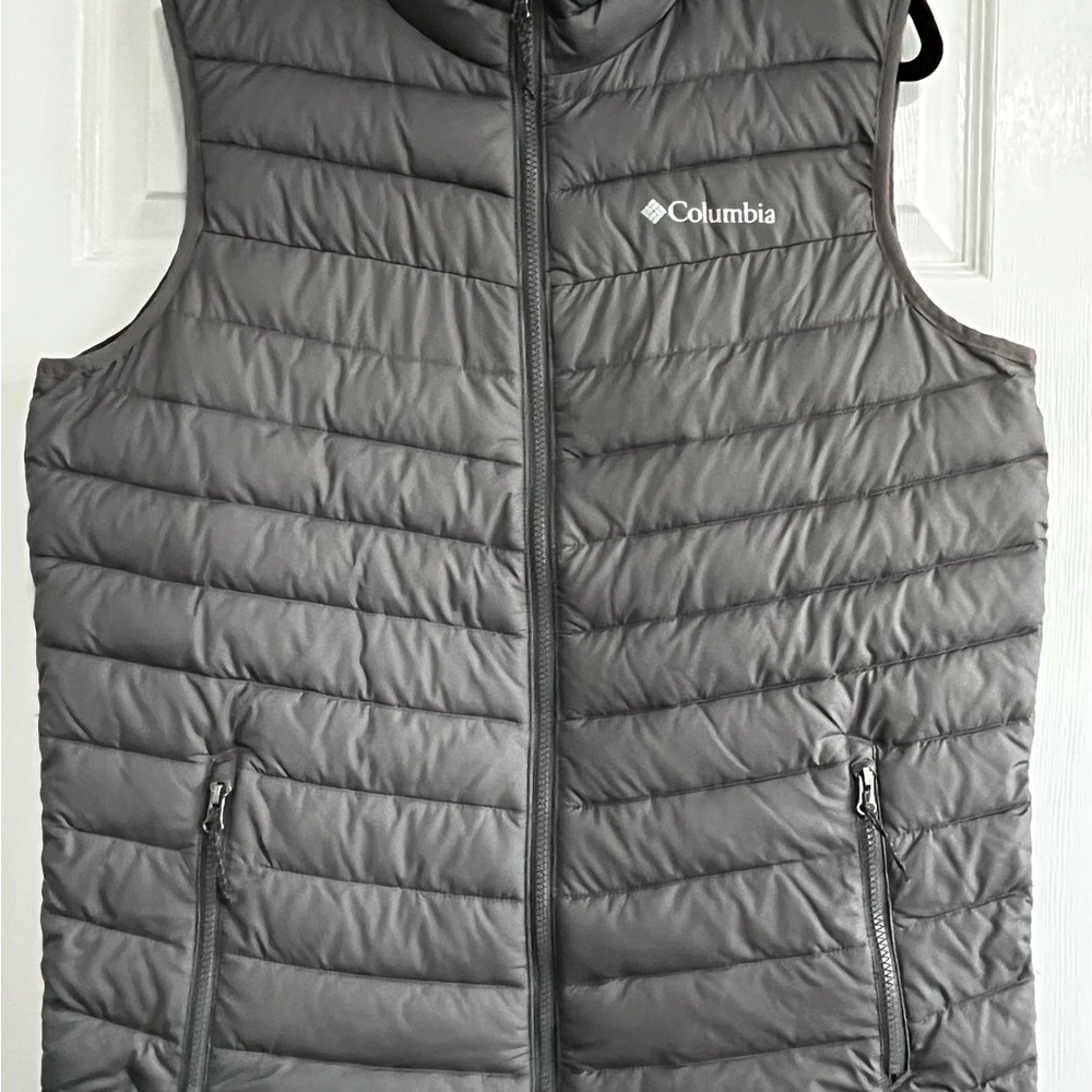 Columbia Slope Edge Insulated Vest Mens Medium Gray Puffer Omni-Heat